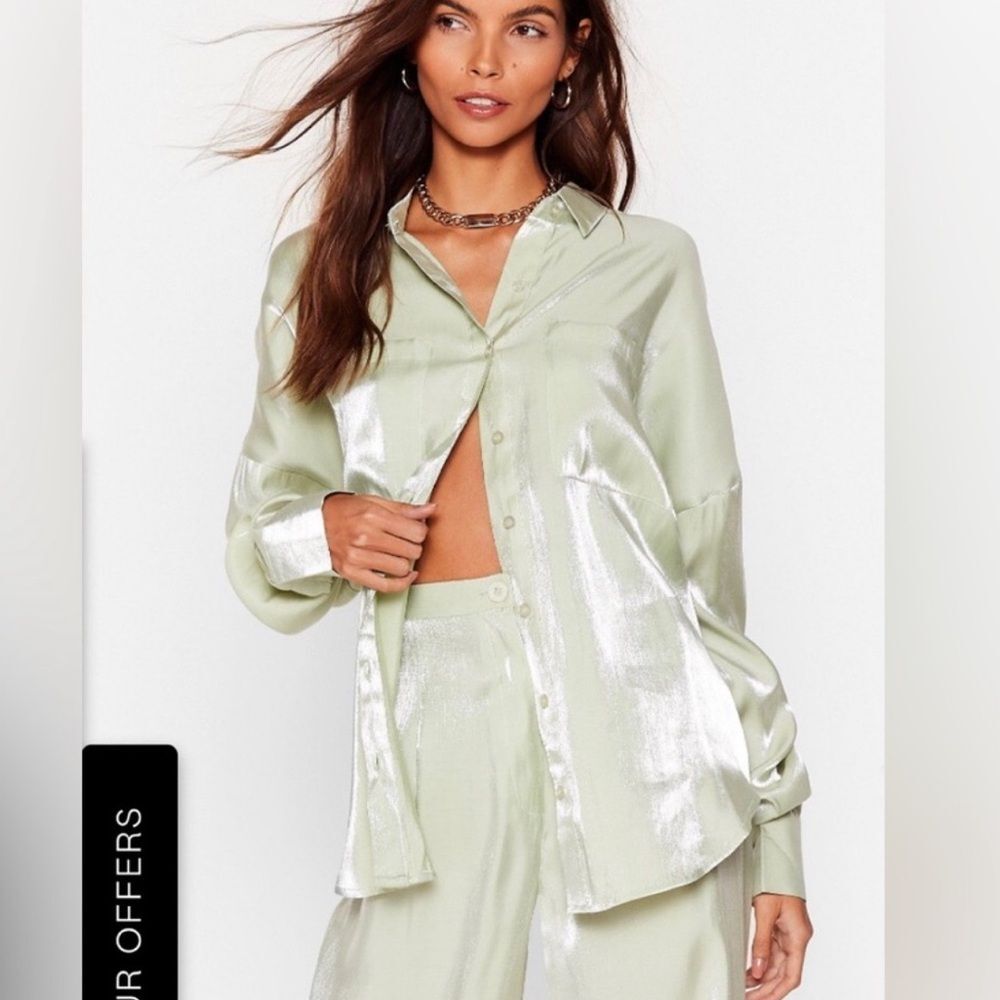 NWT Nasty Gal Shimmering Sage Button-Down Shirt Size US 2